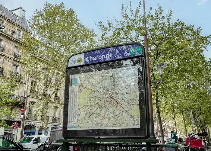 Rénové Métro Confortable 2pers Wifi Appartement